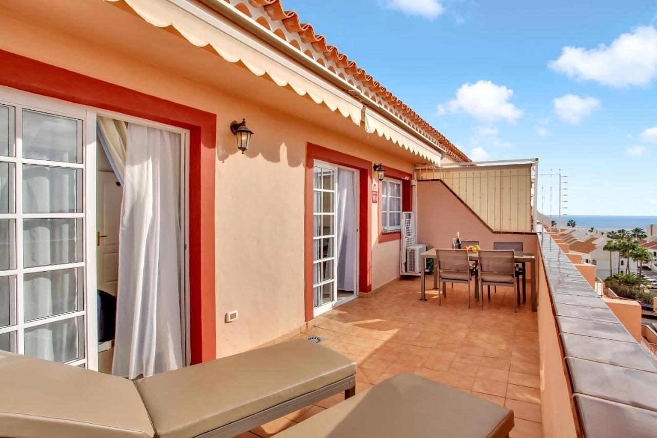 Top Floor, Sea View, Huge Terrace, Heated Pool, Garage Лос-Крістіанос Екстер'єр фото